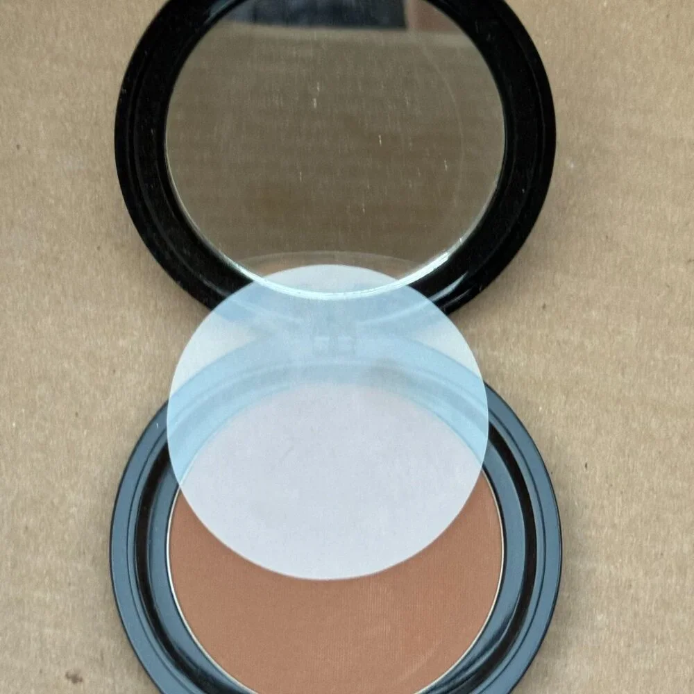 OSP Cosmetics Photochromatic Pressed Powder in Coffeehouse